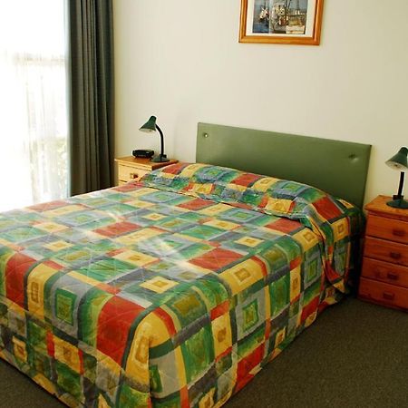 Mermaid Holiday Units Меримбула Екстер'єр фото