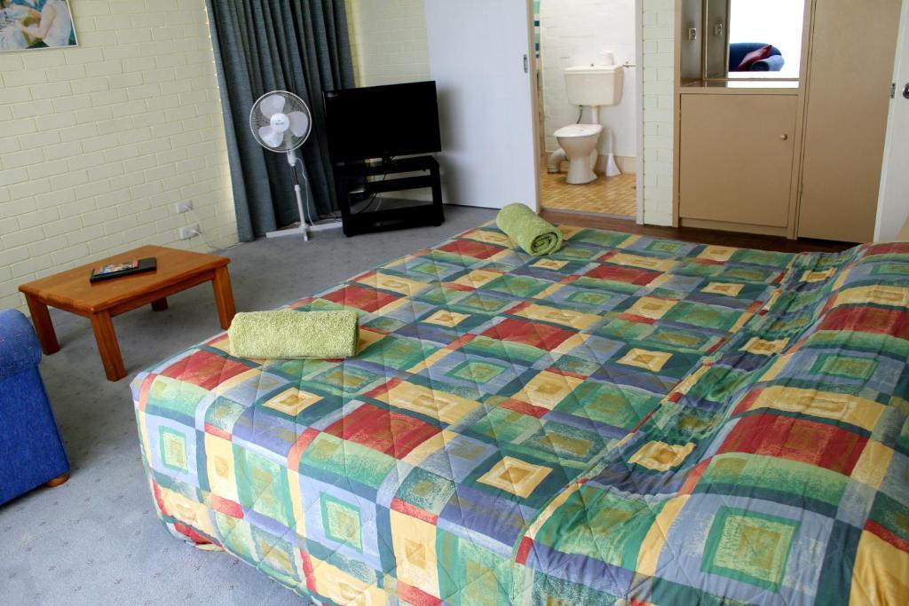 Mermaid Holiday Units Меримбула Номер фото